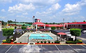 Quality Inn - Dickson